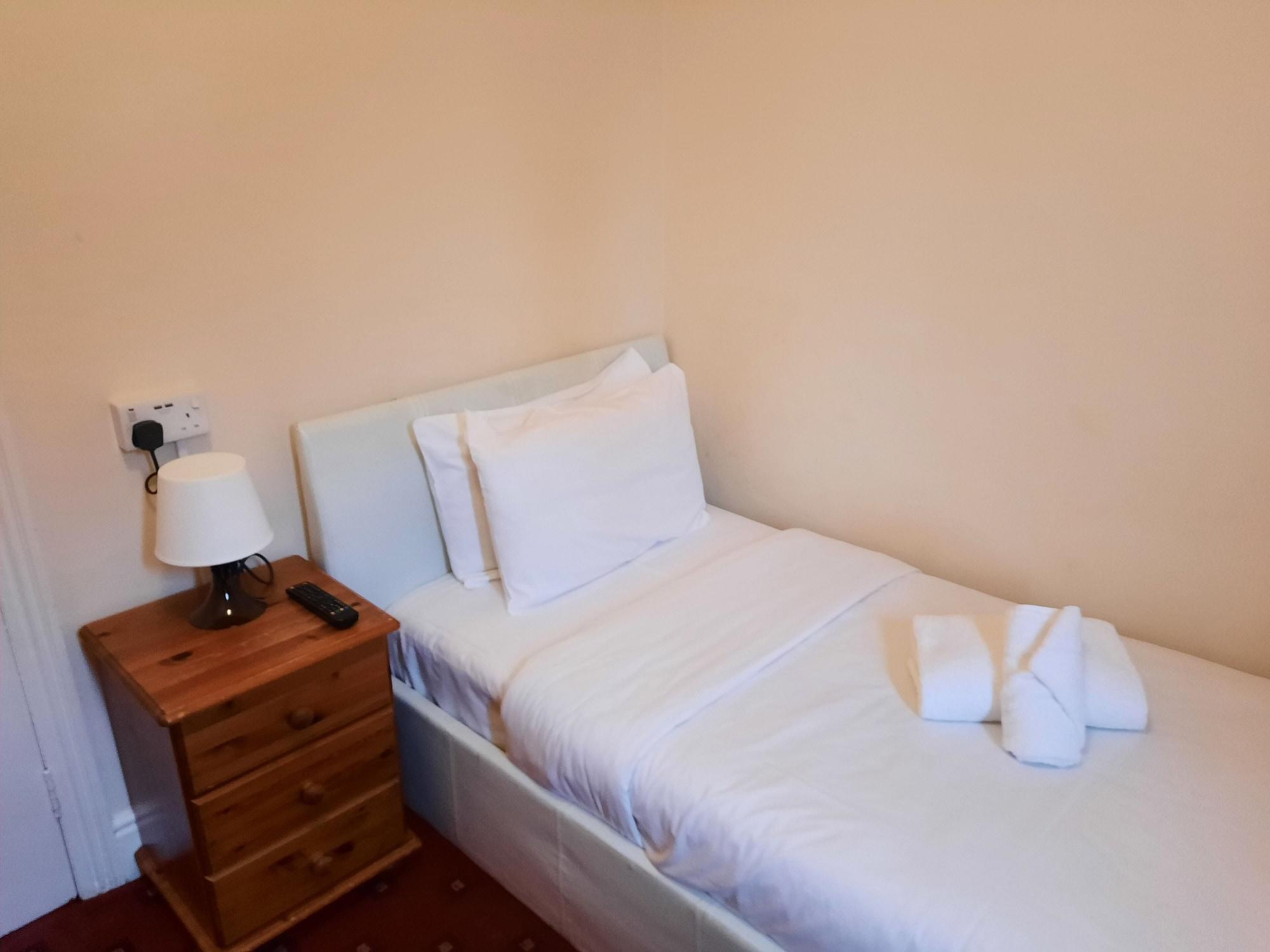 Addenro House B&B Southampton Exteriér fotografie